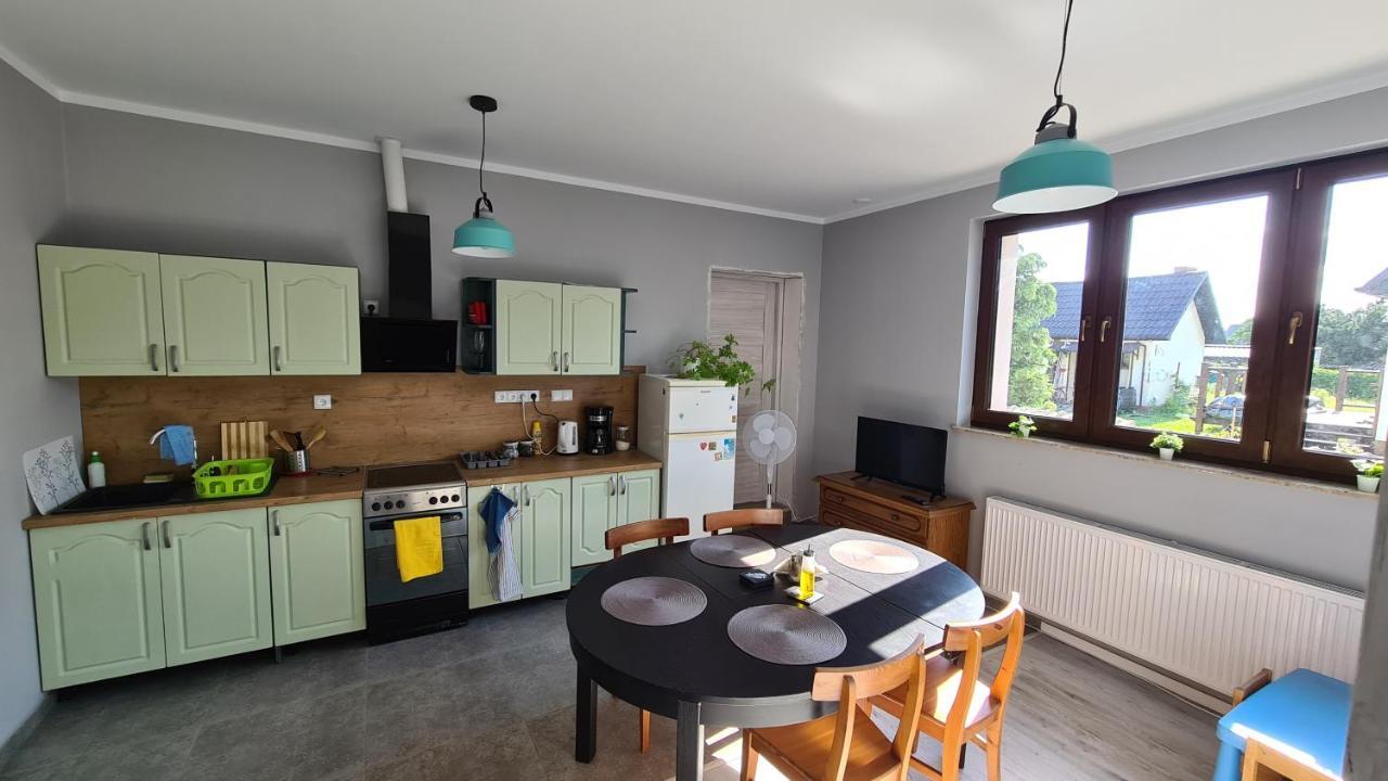 Urocze Apartamenty Na Wsi Goledzinow Exteriér fotografie