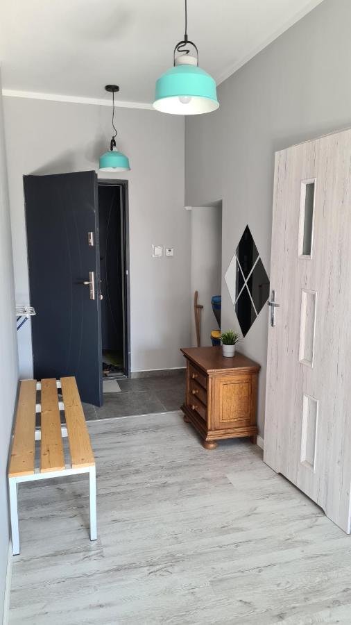 Urocze Apartamenty Na Wsi Goledzinow Exteriér fotografie