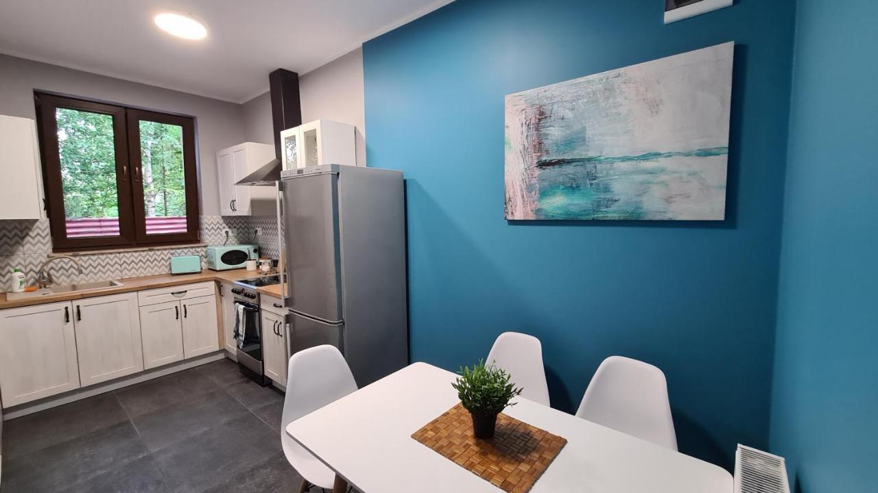 Urocze Apartamenty Na Wsi Goledzinow Exteriér fotografie