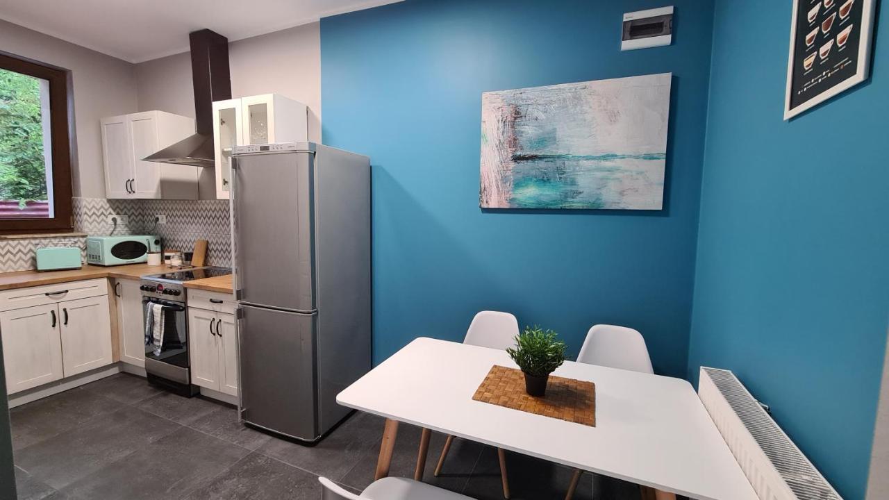 Urocze Apartamenty Na Wsi Goledzinow Exteriér fotografie