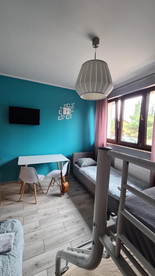 Urocze Apartamenty Na Wsi Goledzinow Exteriér fotografie